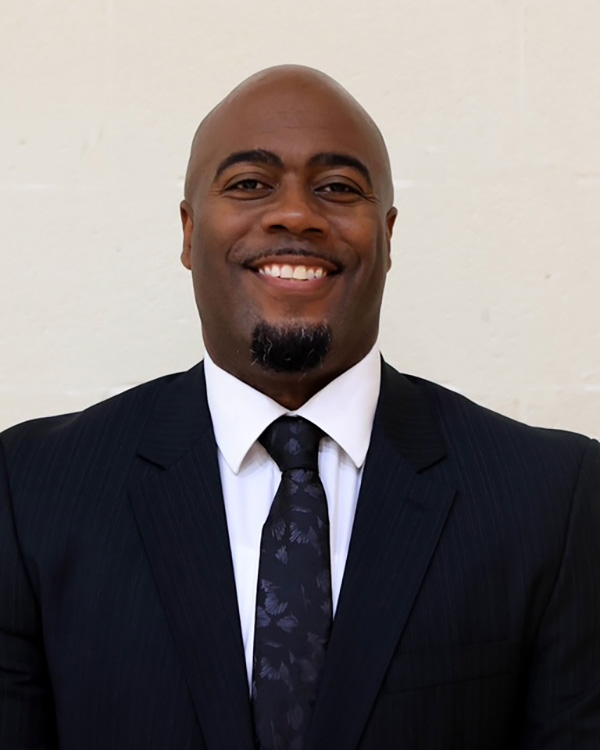 Motlow's Womens Basketball Head Coach Daniel Price